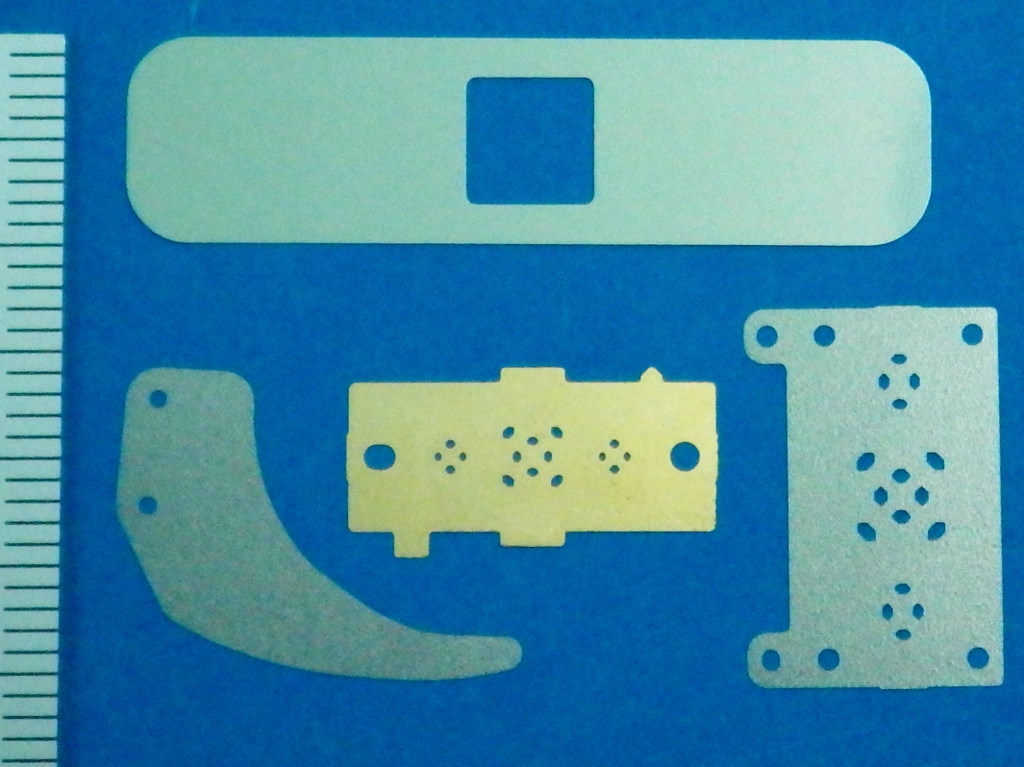 ���Ŕ������i